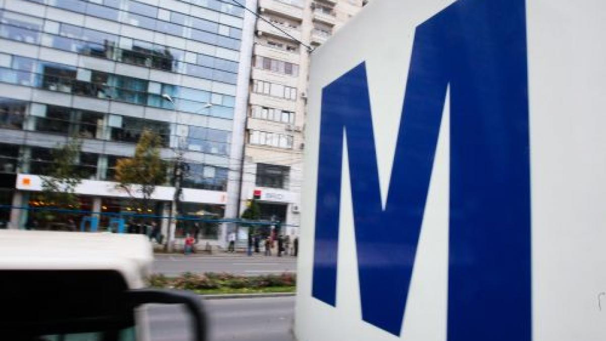 Metrorex: Din 2011, călătorii vor putea cumpăra cartele de metrou cu cardul bancar 