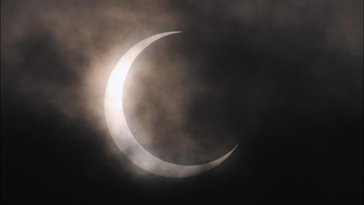 Eclipsa parţială de soare de marţi dimineaţă, cea mai mare din următorii 16 ani