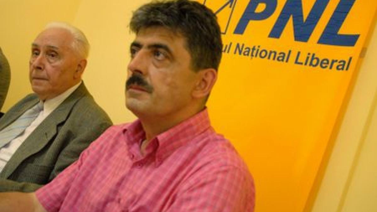 Deputatul PNL Uioreanu: Premierul este un adevărat Pinocchio. Propun înfiinţarea registrului de minciuni Emil Boc