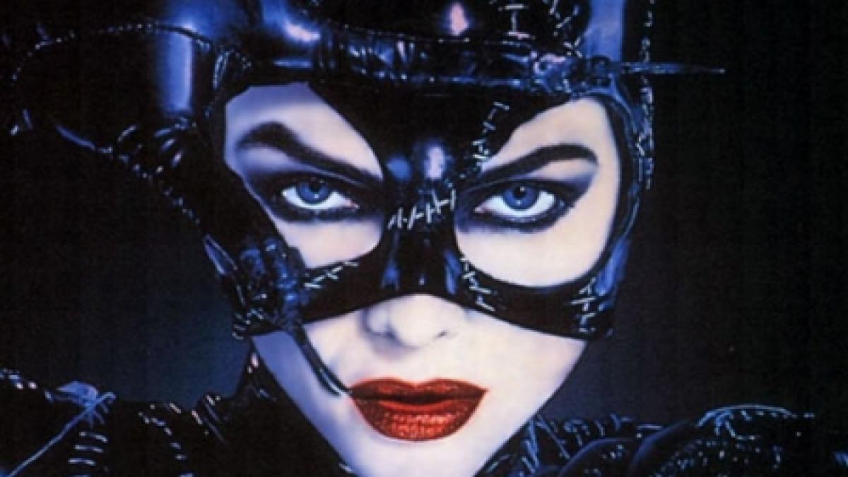 Anne Hathaway va interpreta rolul Catwoman în noul film din seria &quot;Batman&quot;