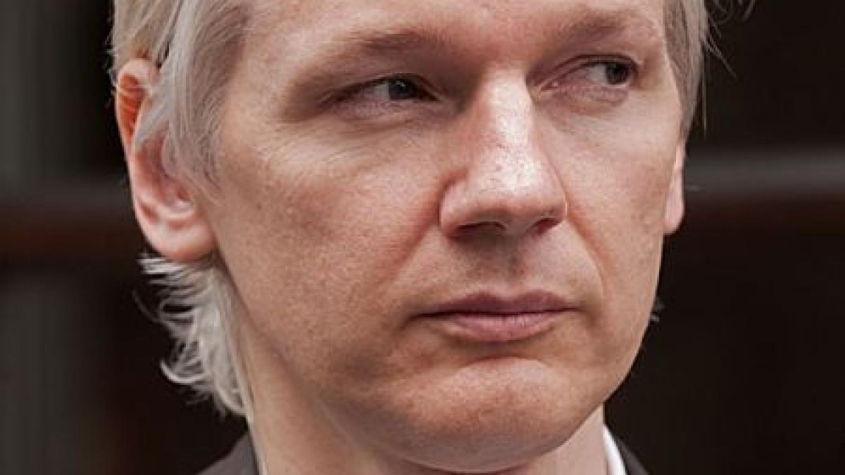 Un film despre Julian Assange, fondatorul WikiLeaks, ar putea fi realizat la Hollywood