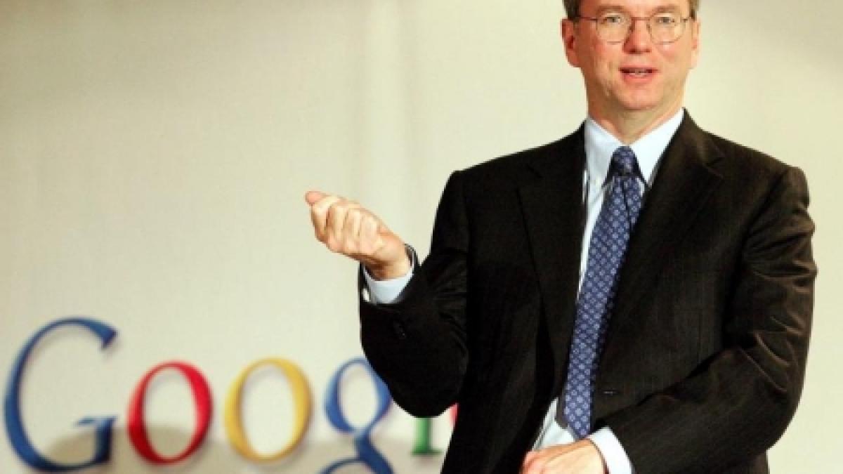 Directorul general Google, Eric Schmidt, ar putea fi gazda unei emisiunii la CNN