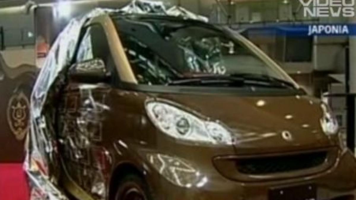 Japonia. Mercedes lansează un Smart ciocolatiu, de ziua îndrăgostiţilor