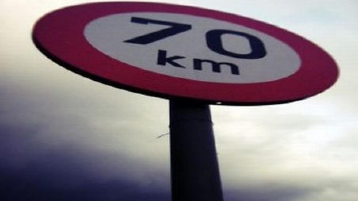 Limita de viteză creşte de la 50 la 70 km/h în 88 de localităţi din ţară. Vezi lista acestora