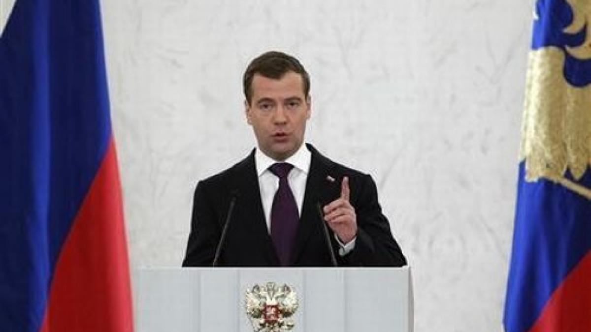 Medvedev: Rusia nu va îngenunchea în faţa terorismului