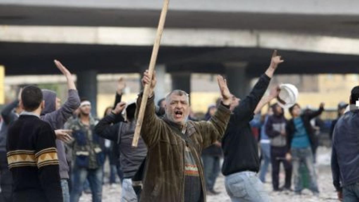 Focuri de armă în Cairo: Vezi cele mai noi informaţii despre protestele din Egipt - IMAGINI LIVE