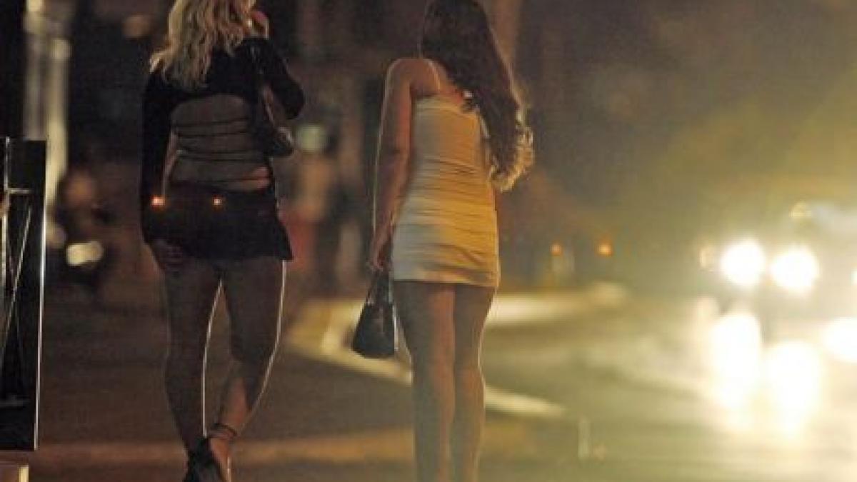 Prostituată româncă, refuzată de statul francez şi salvată de o clinică din Caen