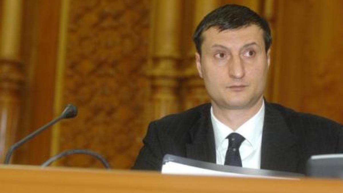 Deputatul PDL Dan Păsat nu are voie să plece din ţară