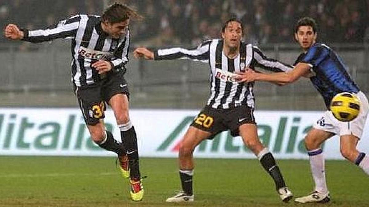 Serie A: Juventus câştigă Derby d'Italia. Eto'o, ratarea anului