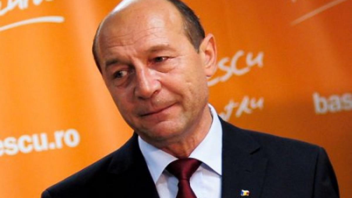 Traian Băsescu s-a întâlnit, la ora 15:00, cu şefii PDL. Locul a fost ţinut secret