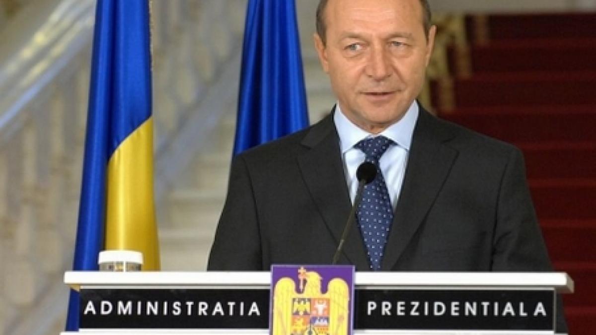 Băsescu: Speculaţiile pe care le faceţi cu premierii sunt în afara realităţii. Executivul trebuie să găsească un alt stil de guvernare