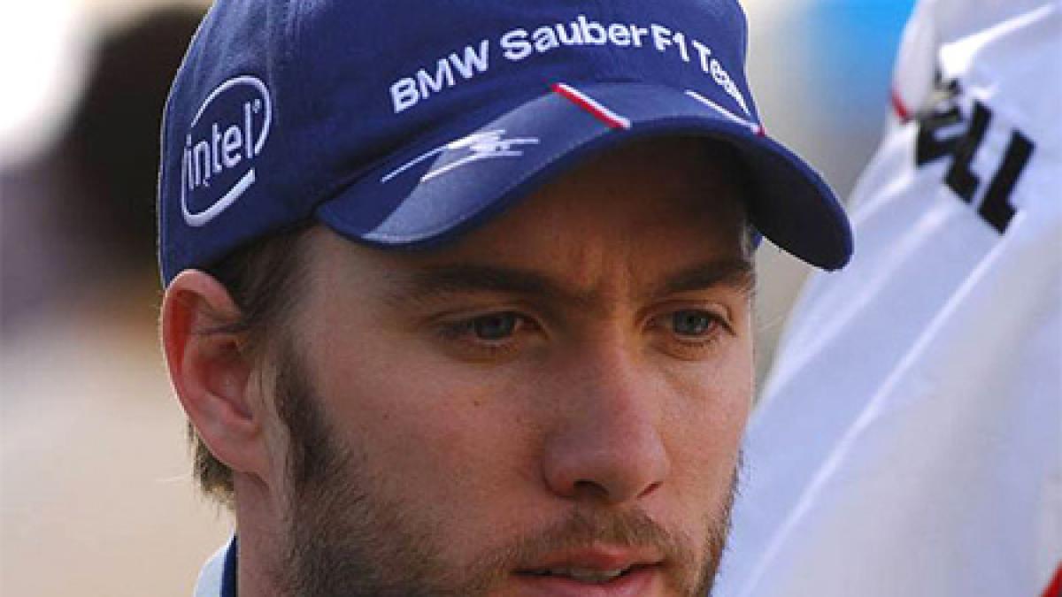 Nick Heidfeld îl înlocuieşte pe Robert Kubica la Renault