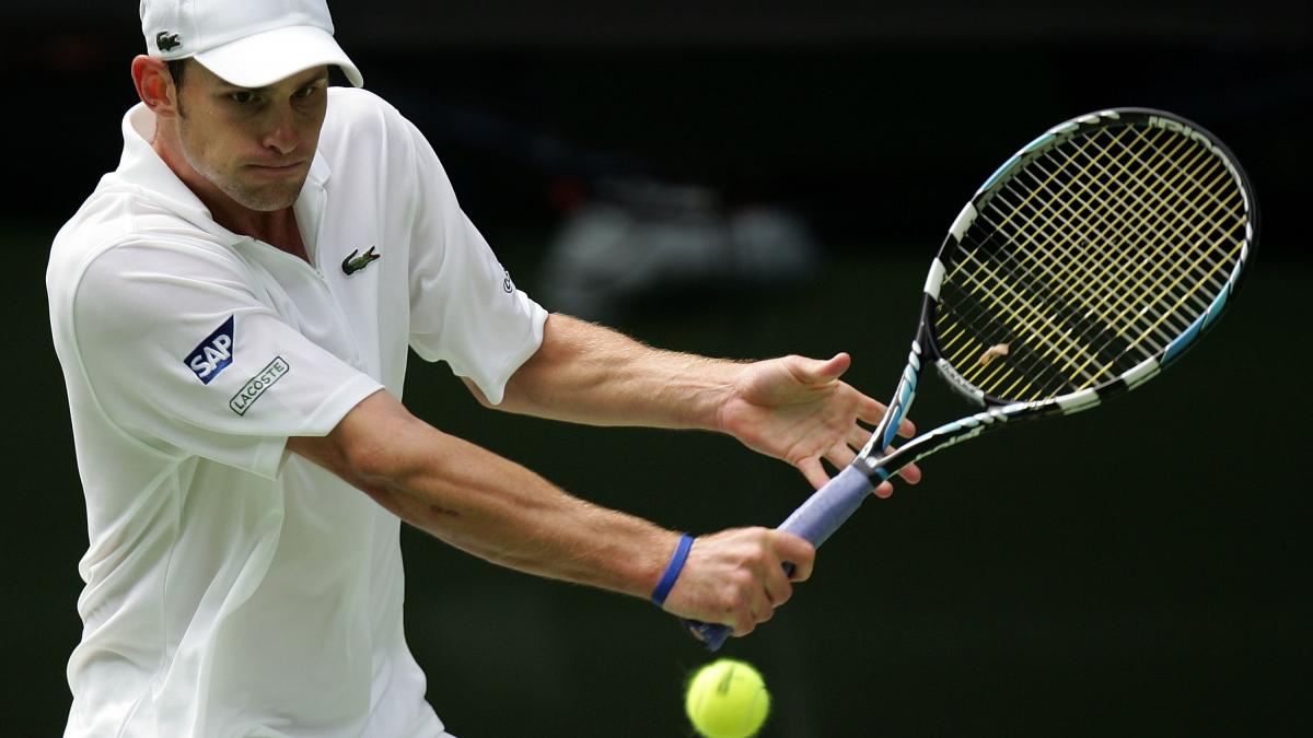 Andy Roddick a câştigat turneul ATP de la Memphis. Caroline Wozniacki se impune în Dubai