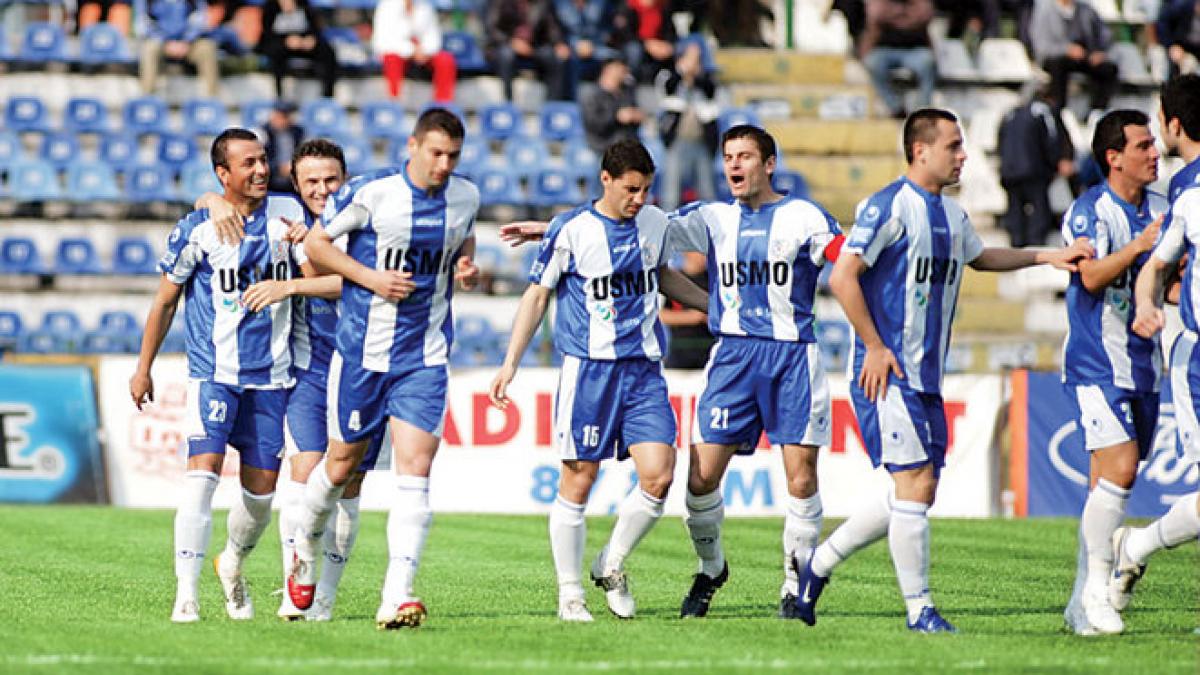 Pandurii Târgu Jiu, neprogramată în etapa a 19-a. Oţelul câştigă cu 3-0 la masa verde