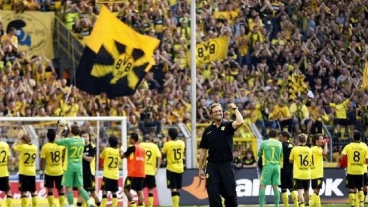 Bundesliga: Borussia Dortmund câştigă derbyul cu Bayern Munchen