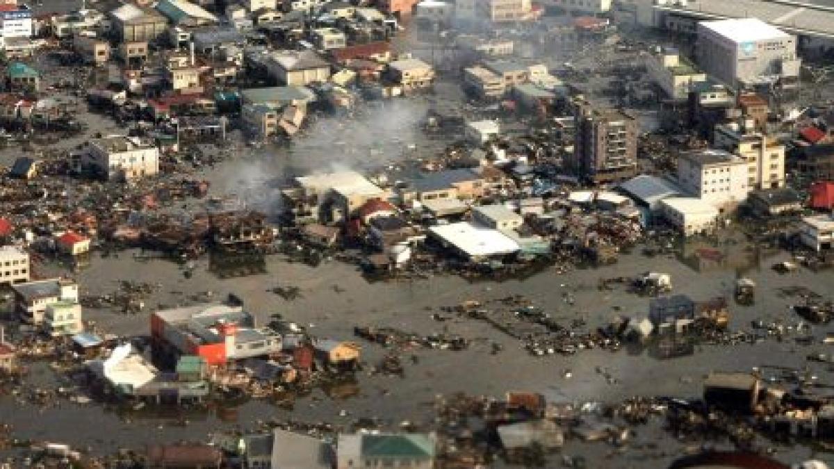 10.000 de dispăruţi şi peste 900 de morţi, după tsunami. Vezi bilanţul dramatic din Japonia