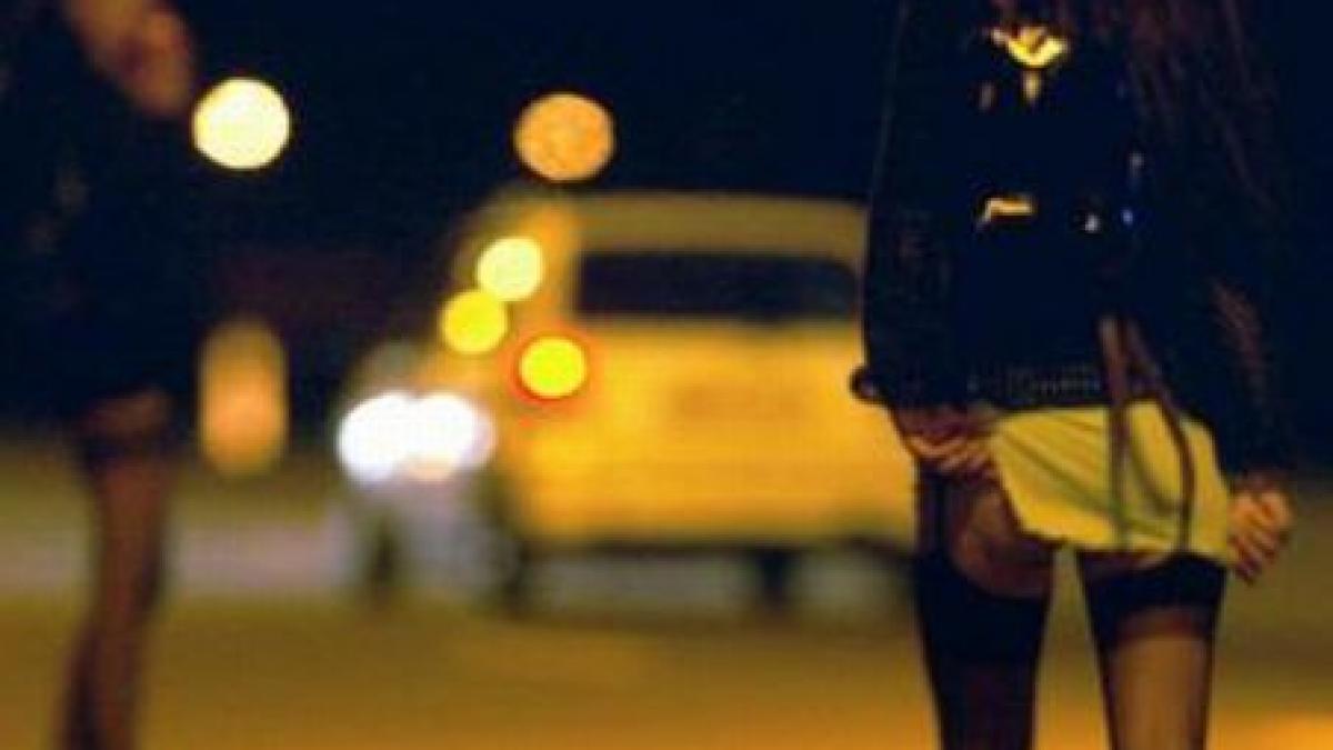 Razie în parcări: Tinere suspectate de prostituţie, reţinute de poliţiştii ilfoveni