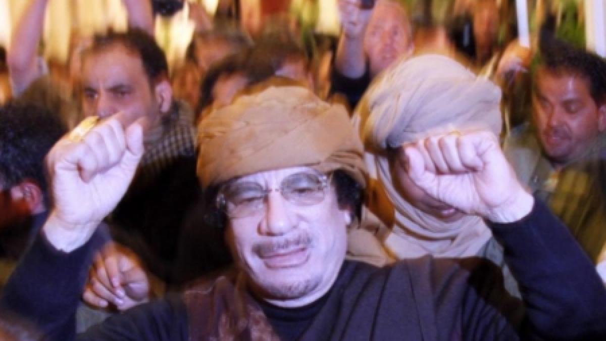  Gaddafi recucereşte terenul pierdut în faţa rebelilor