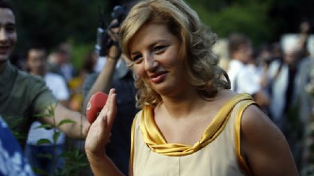 Ioana Băsescu, notar în cadrul programului Prima Casă