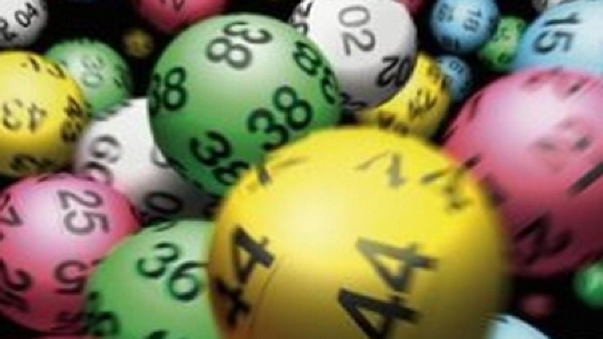 Report Loto 6/49. Vezi numerele extrase