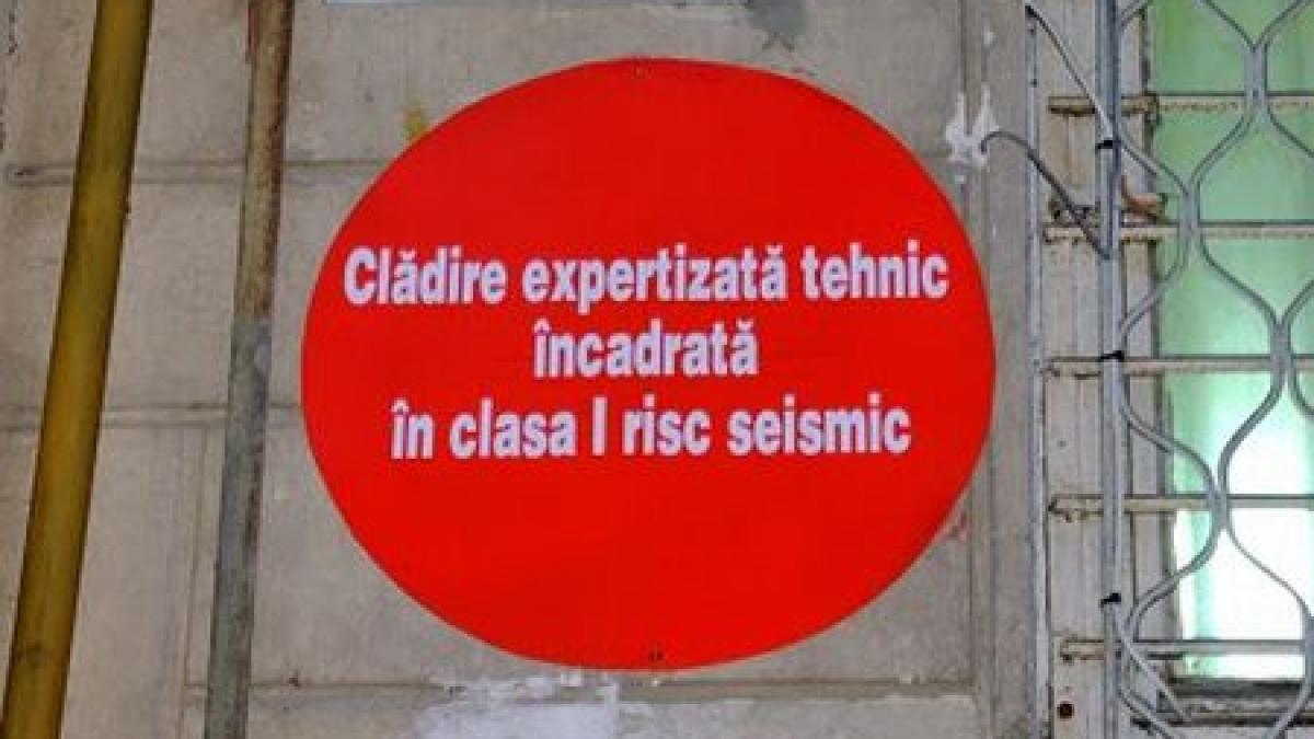 Secretarul de stat din Ministerul Dezvoltării: Blocurile cu bulină din Bucureşti trebuie demolate