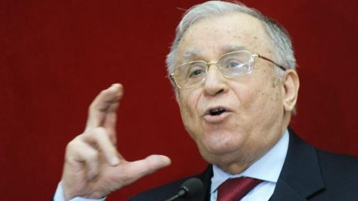 Iliescu: Efectele ieşirii din recesiune vor fi simţite de români abia peste doi ani