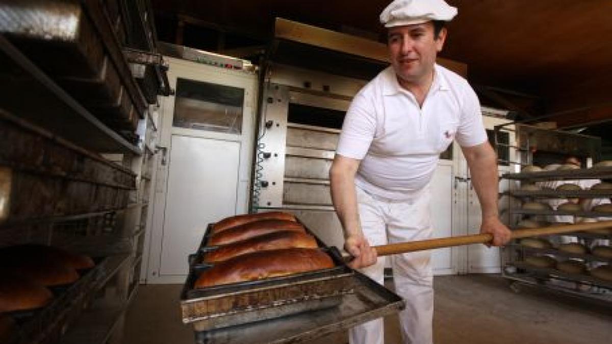 Un Paşte scump. Preţurile la produsele pascale s-au dublat faţă de anul trecut