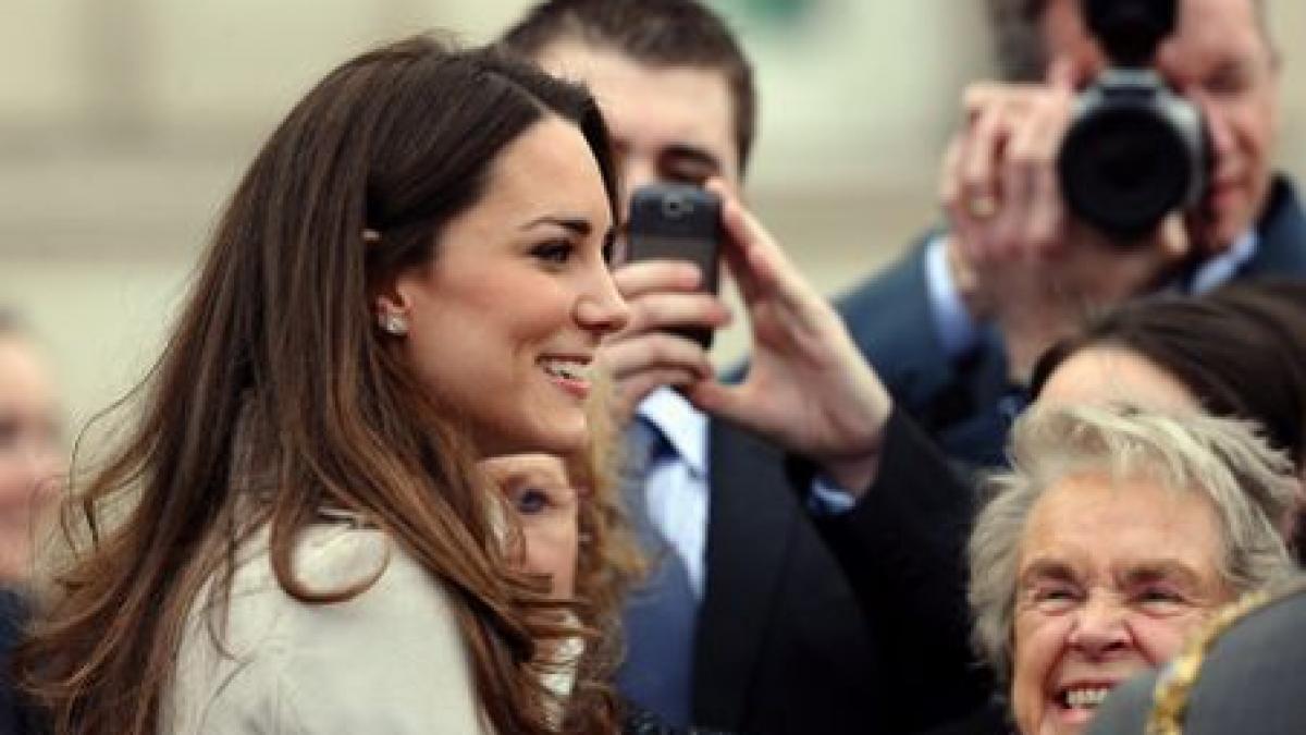 Kate Middleton, comparată de mass-media cu prinţesa Diana