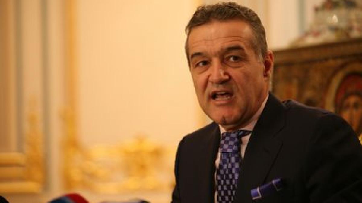 Becali, dat afară din Ghencea pentru neplata chiriei: Vrea să plece cu scaunele şi nocturna