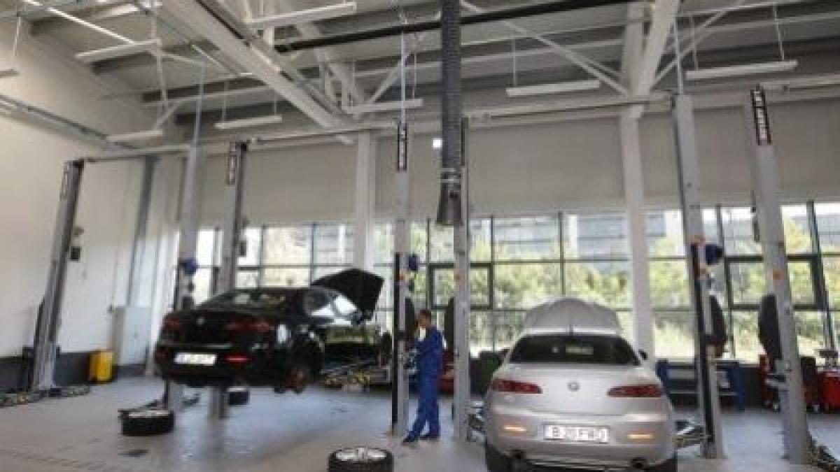 Camere video în service-urile auto: clienţii ar putea viziona reparaţiile în timp real