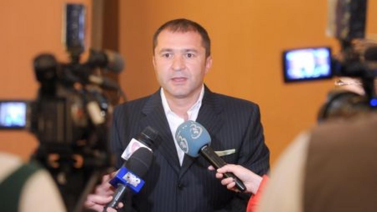 Elan Schwartzenberg a preluat Realitatea TV. Ghiţă - e imposibilă această implicare