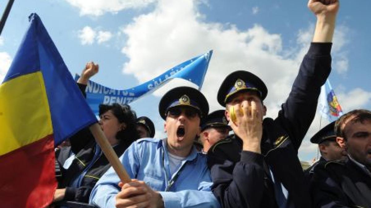 Poliţiştii din SNPPC protestează marţi în Capitală