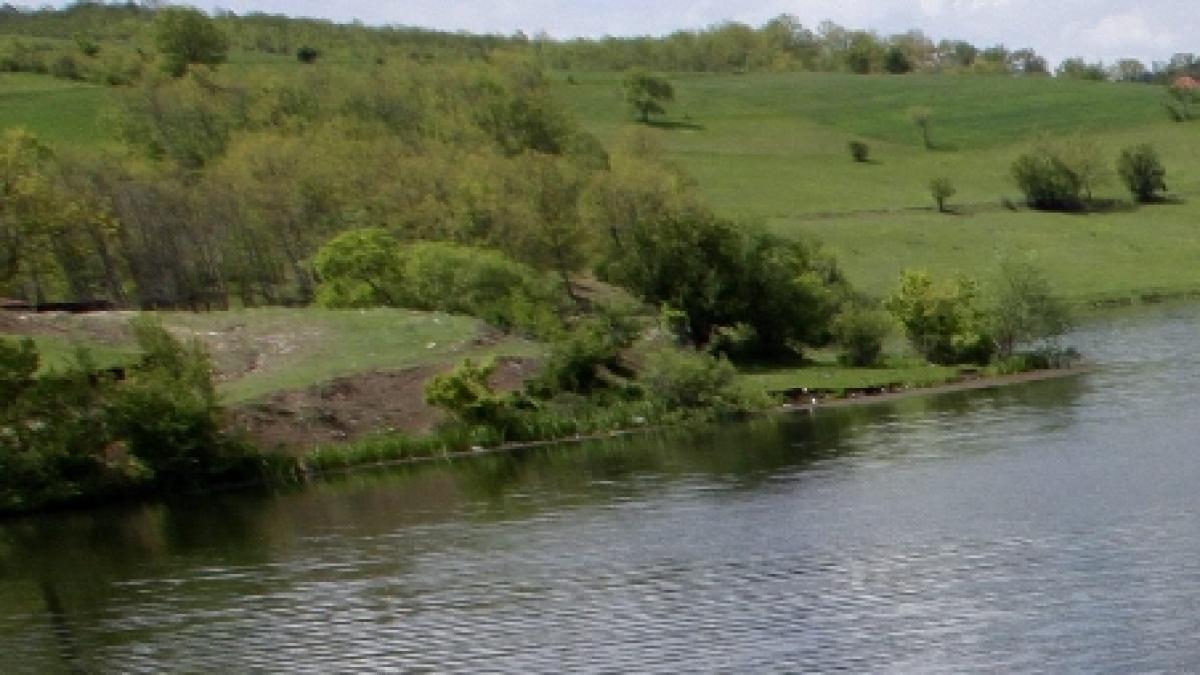 Un român a murit înecat în Irlanda, în timp ce se afla la pescuit