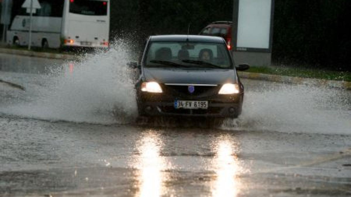 Avertizare de furtună pentru zona litoralului, până la ora 15.00