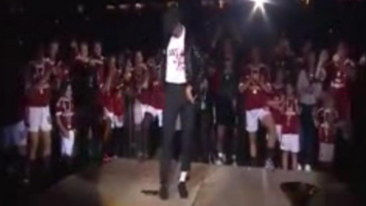 Tălmăcean de la AC Milan. Kevin Prince Boateng l-a imitat pe Michael Jackson