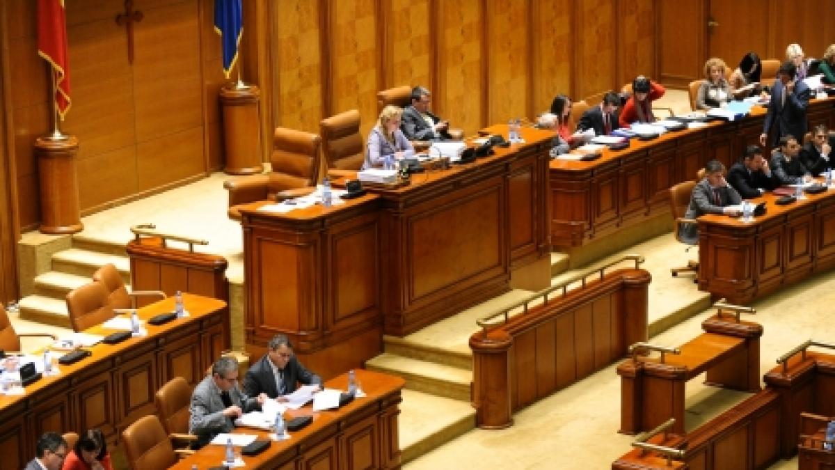 Predarea Istoriei şi Geografiei în limbile minorităţilor naţionale ar putea fi eliminată