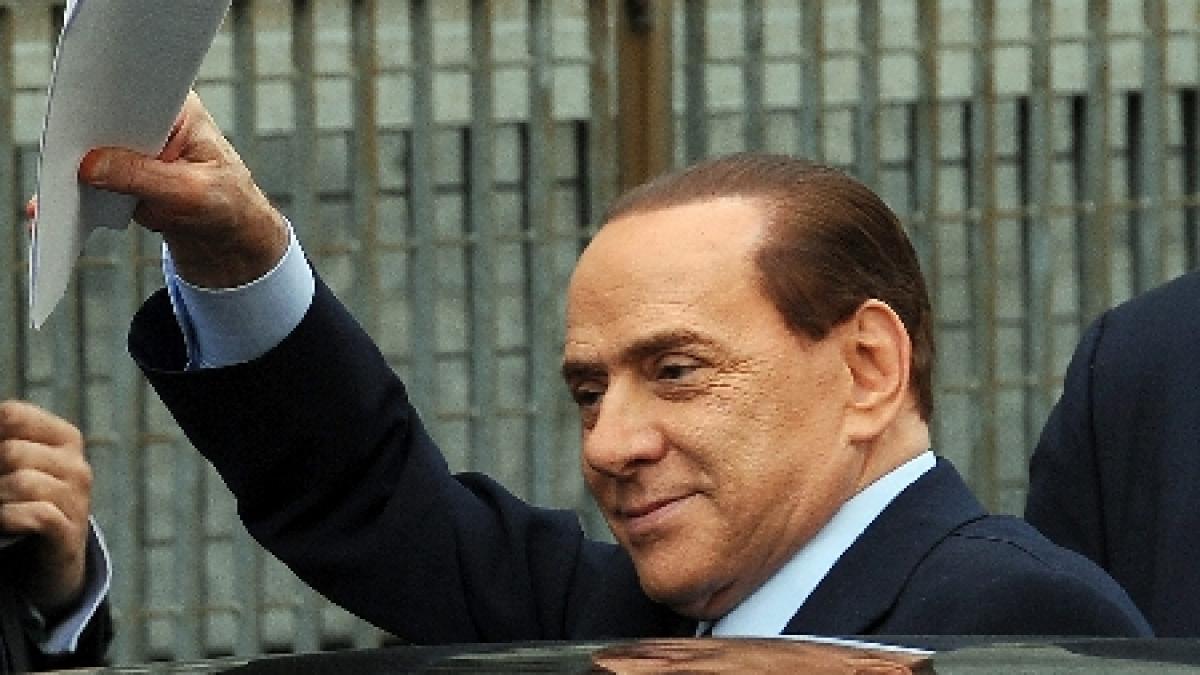 Premierul italian Silvio Berlusconi va veni săptămâna viitoare în România