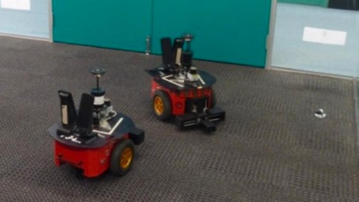 Roboţii Lingodroid dezvoltă un limbaj propriu pentru a comunica între ei