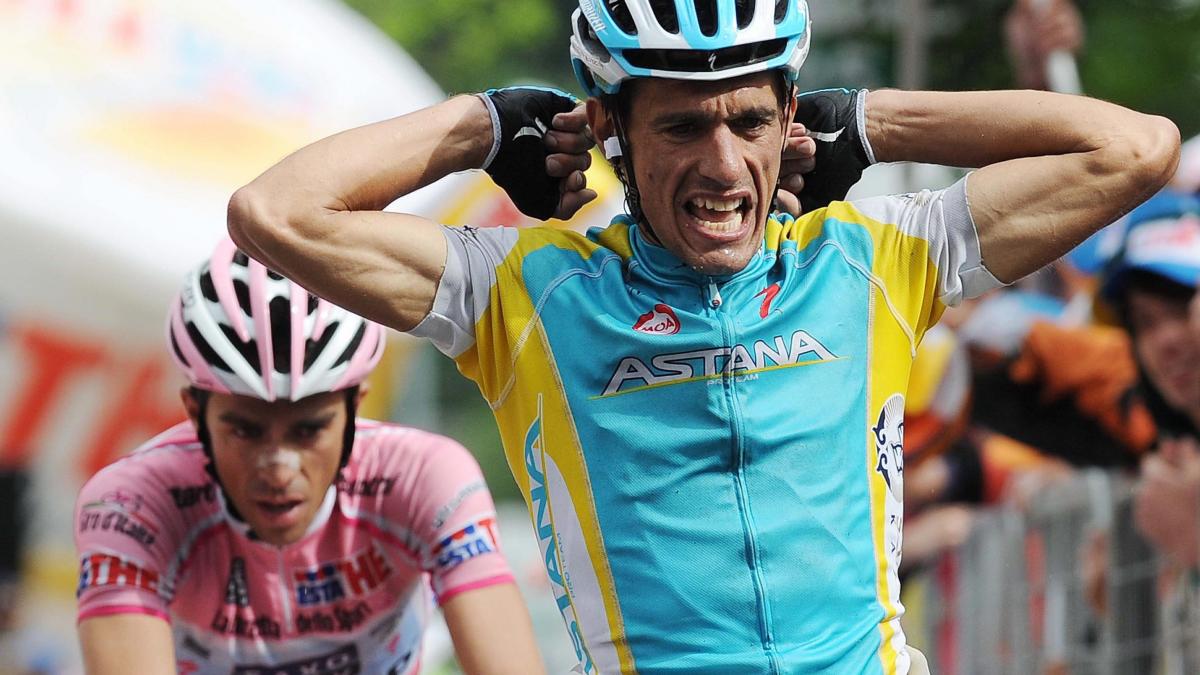 Paolo Tiralongo s-a impus în etapa a 19-a din Turul Italiei cu ajutorul lui Alberto Contador