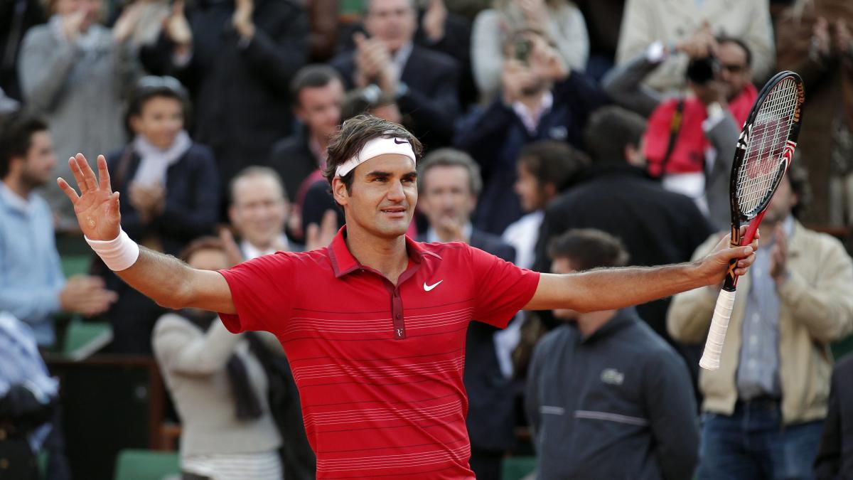 Roger Federer îl va întâlni pe Novak Djokovic în semifinalele de la Roland Garros