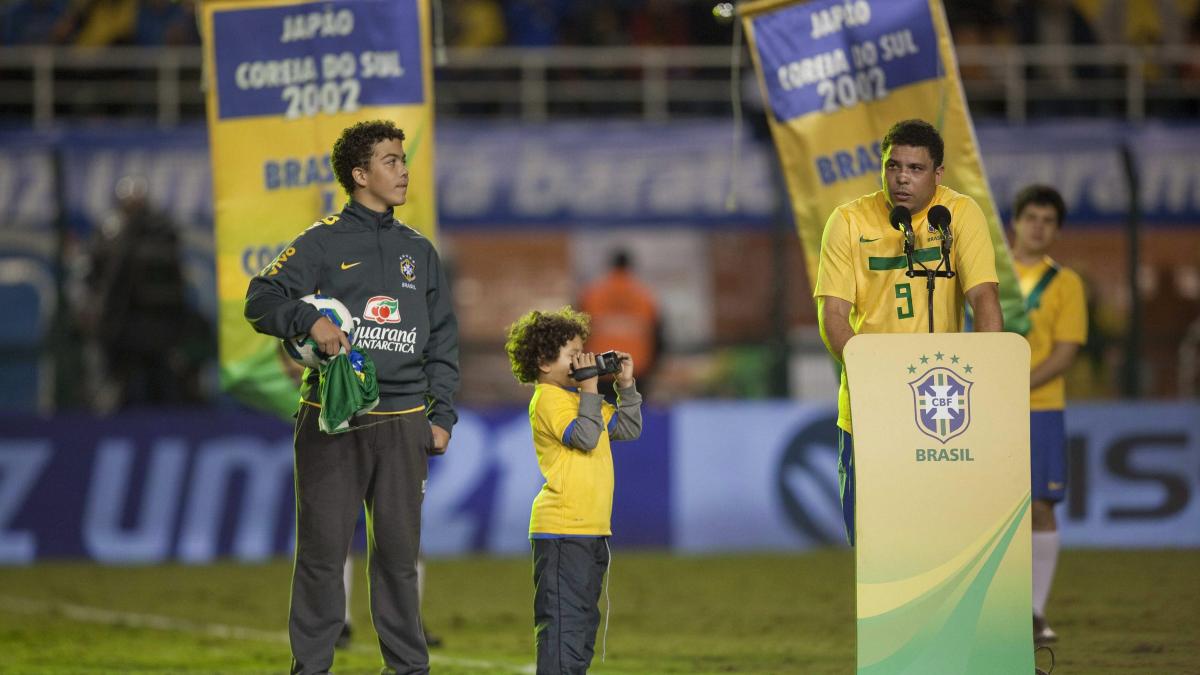 Galerie foto: Ronaldo s-a retras din fotbal contra României