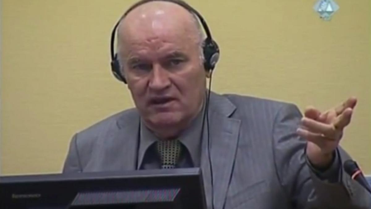 Acuzarea vrea să îi interzică lui Mladic să dezvăluie elemente din dosar