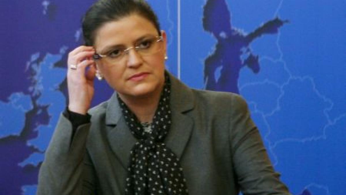 Anca Boagiu, cu mâţa-n sac: UE nu impune României implementarea unei taxe pentru autostradă