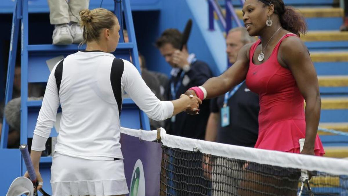 Tsonga şi Serena Williams, eliminaţi de la Eastbourne