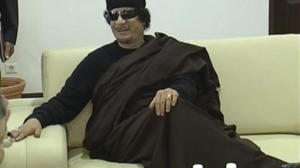 Gaddafi: Suntem în ţara noastră şi rămânem aici. Să îşi folosească şi bombele nucleare!