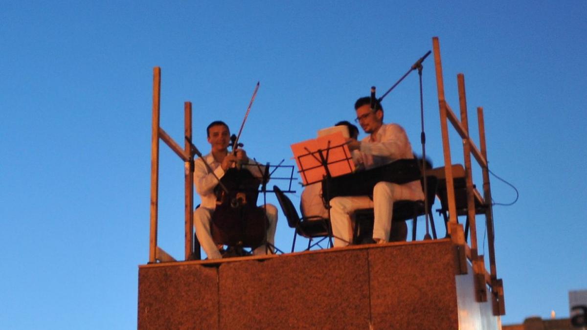 Orchestra Naţională Radio şi Romanian Piano Trio întâmpină vara la Varna Summer Fest