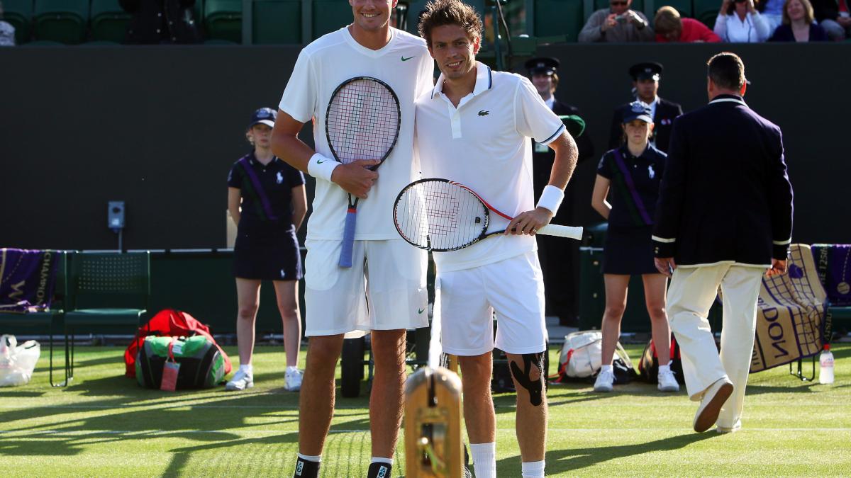 John Isner l-a învins pe Nicolas Mahut în trei seturi, în mai puţin de două ore de joc