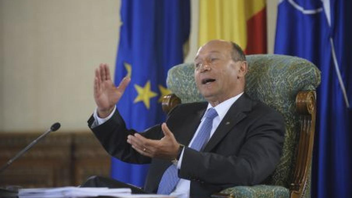 Ponta, după consultările de la Cotroceni: Băsescu căuta după sticle, pe jos