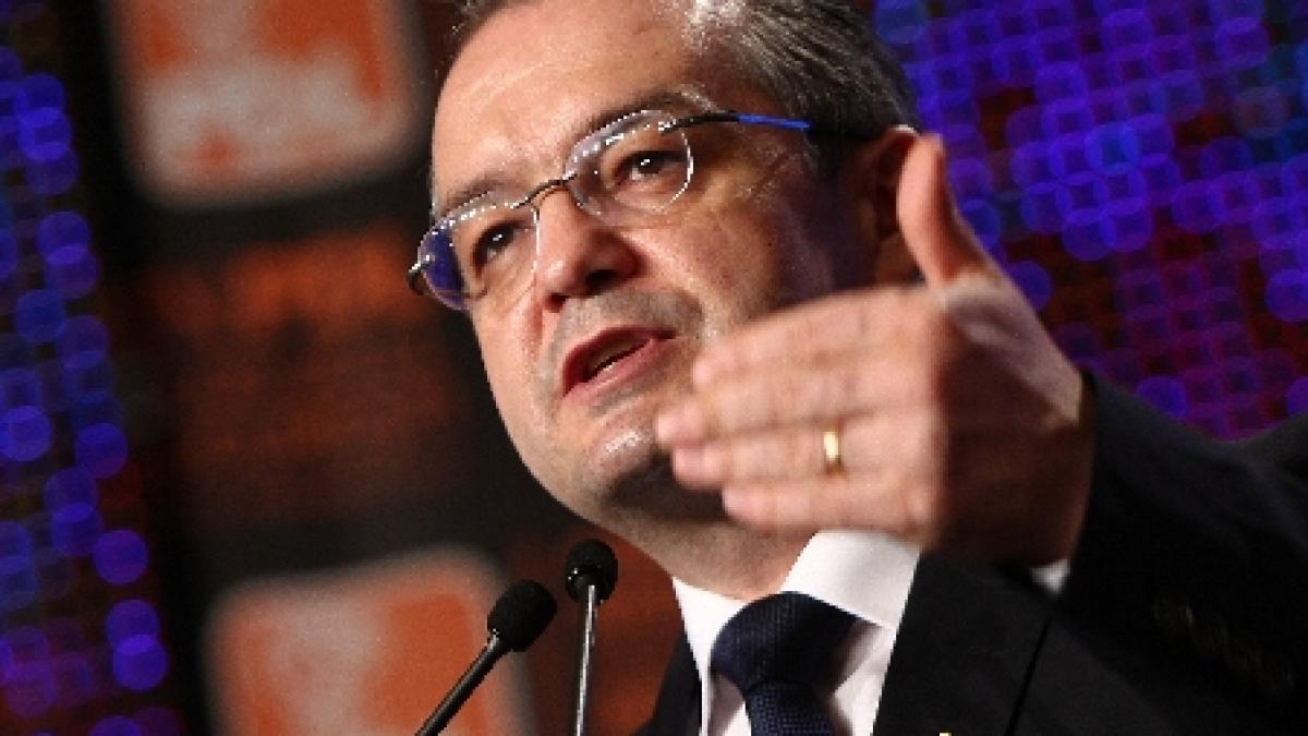 Emil Boc: peste 500.000 de contracte de muncă au fost încheiate în ultimele două luni