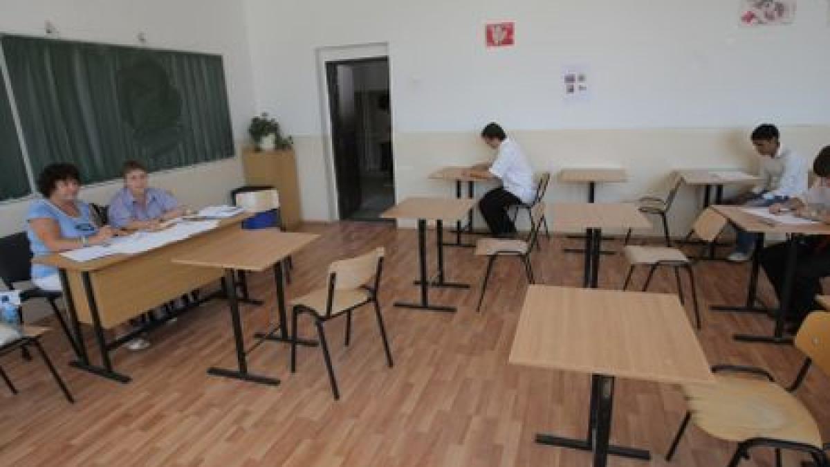 BAC 2011: Profesorii au împărţit subiecte greşite la o şcoală din Constanţa 